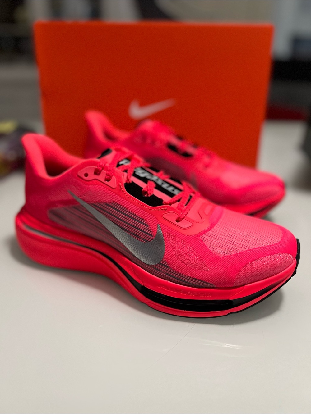 Nike Women's Pegasus Plus 2 Neon Pink Running Sneakers with Silver Swoosh - Picture 2 of 9